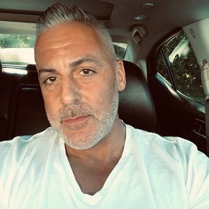 Meet your Posher, Scott